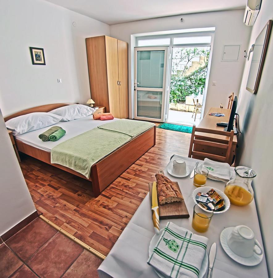 Apartment Lora Sea & Oldtown View With Parking