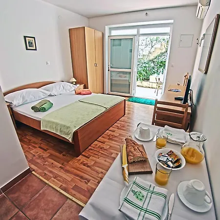 Lora Studio Sea & Oldtown View With Parking Dubrovnik Exterior photo