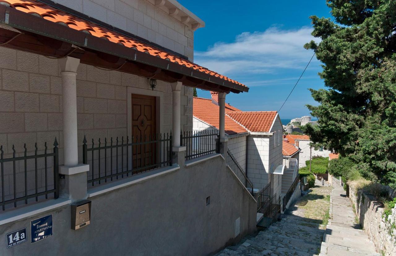 Lora Sea & Oldtown View With Parking Apartment *